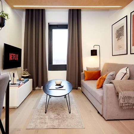Luxury New Built Split-Level Flat With Rooftop Gardens Access Manchester Exterior foto